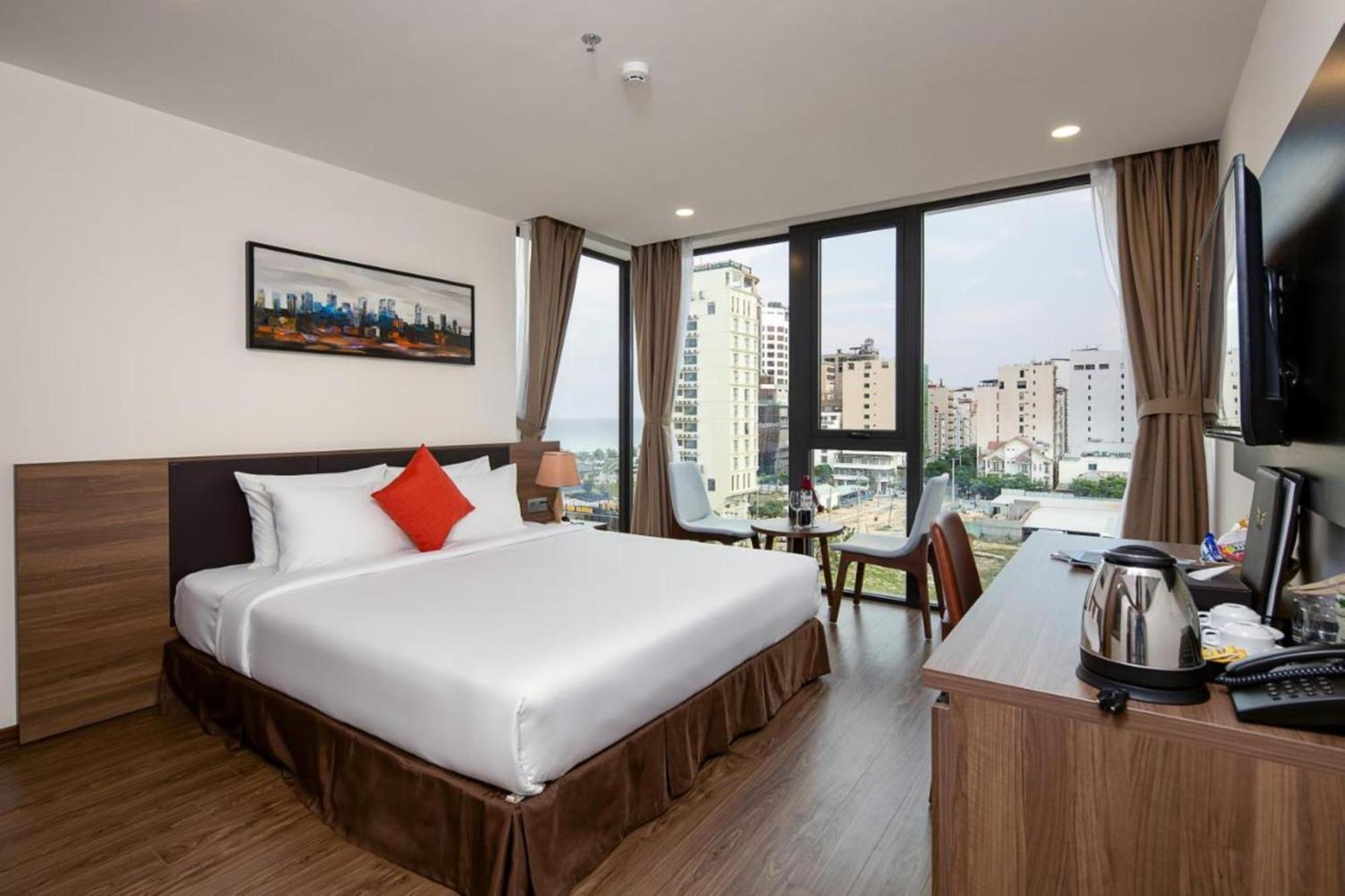Amunra Ocean Hotel Da Nang Exterior photo