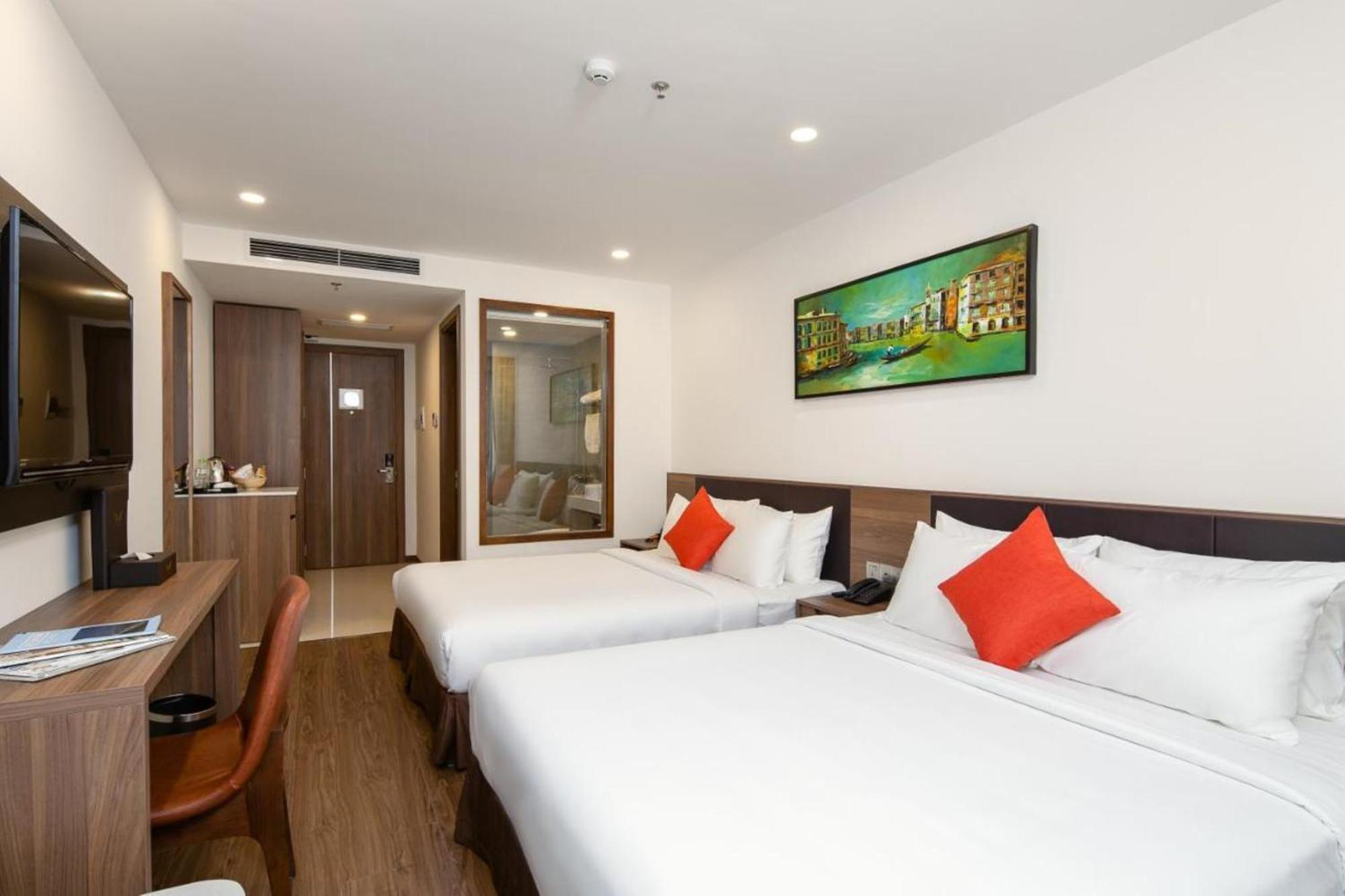 Amunra Ocean Hotel Da Nang Exterior photo